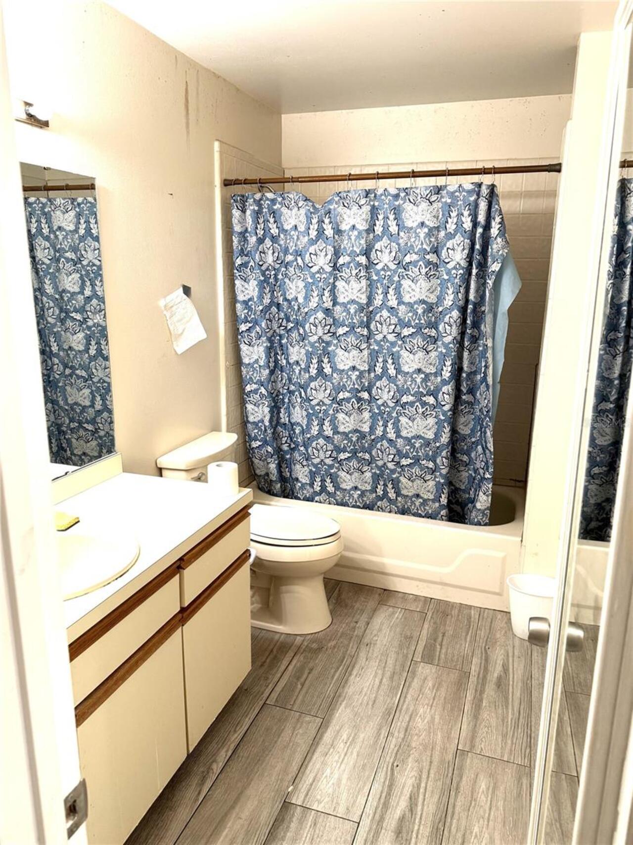 Listing Photo 11