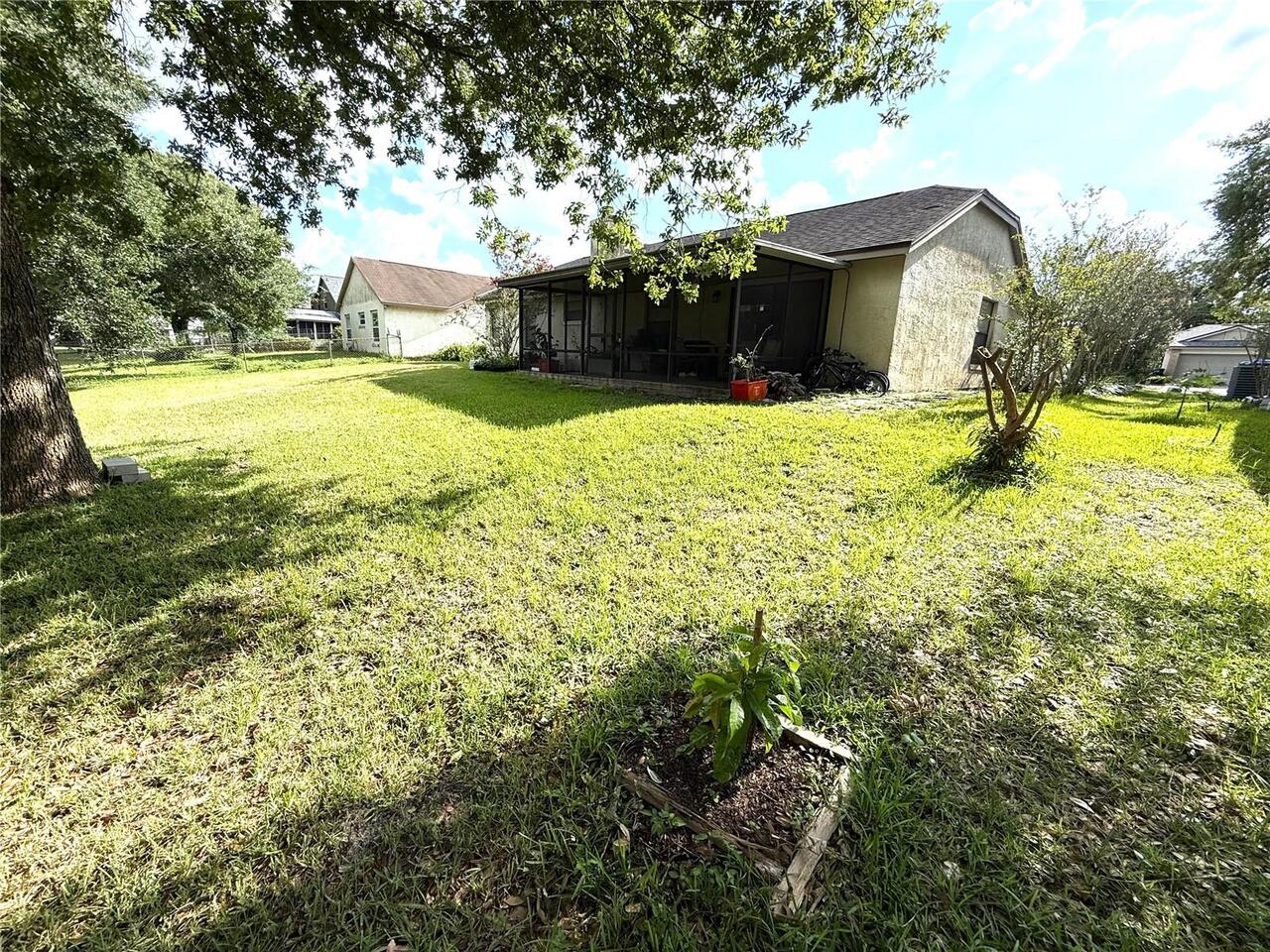 Listing Photo 15