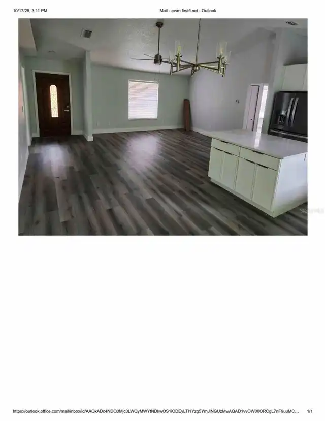 Listing Photo 8
