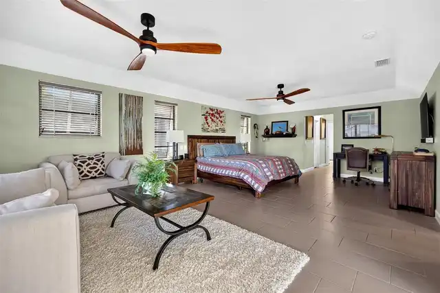 Listing Photo 31