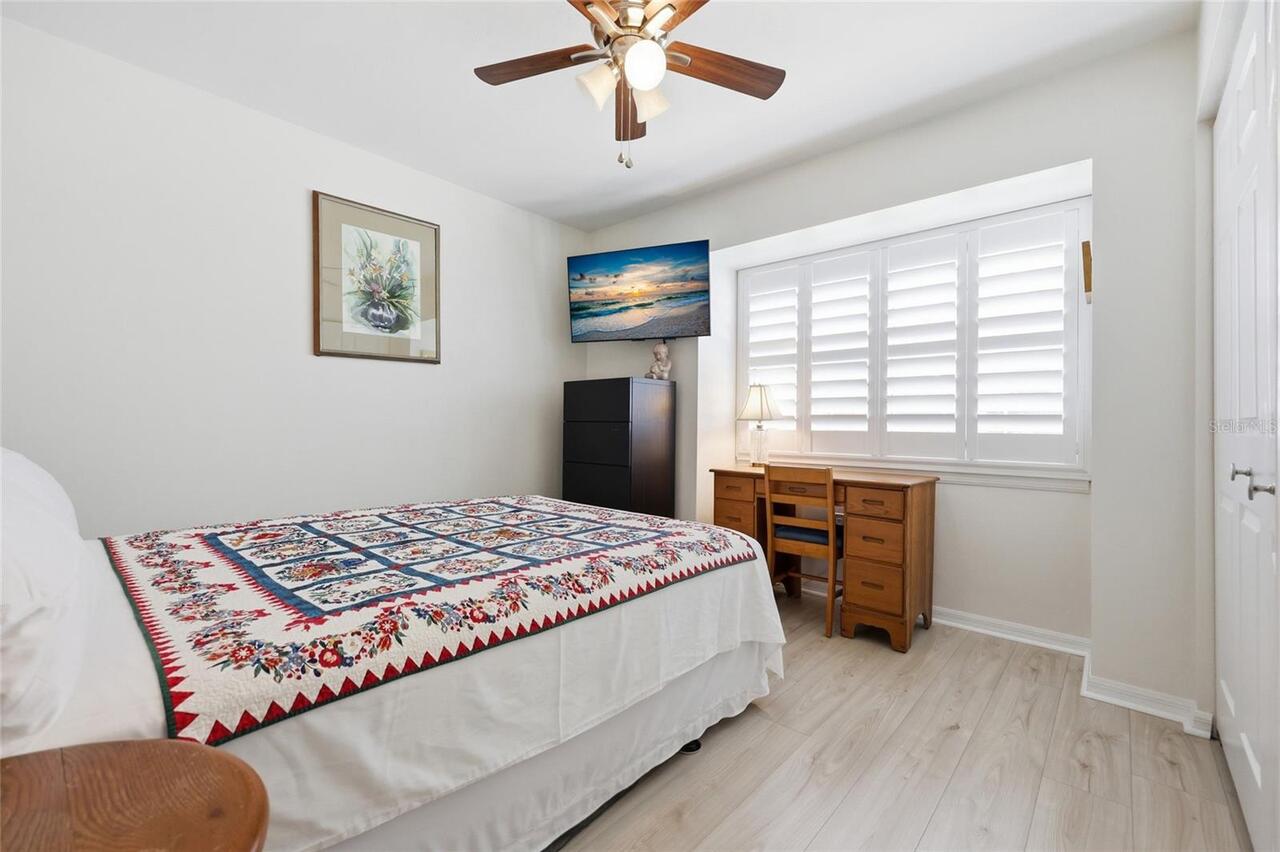 Listing Photo 23