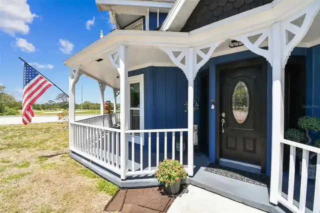 Listing Photo 10