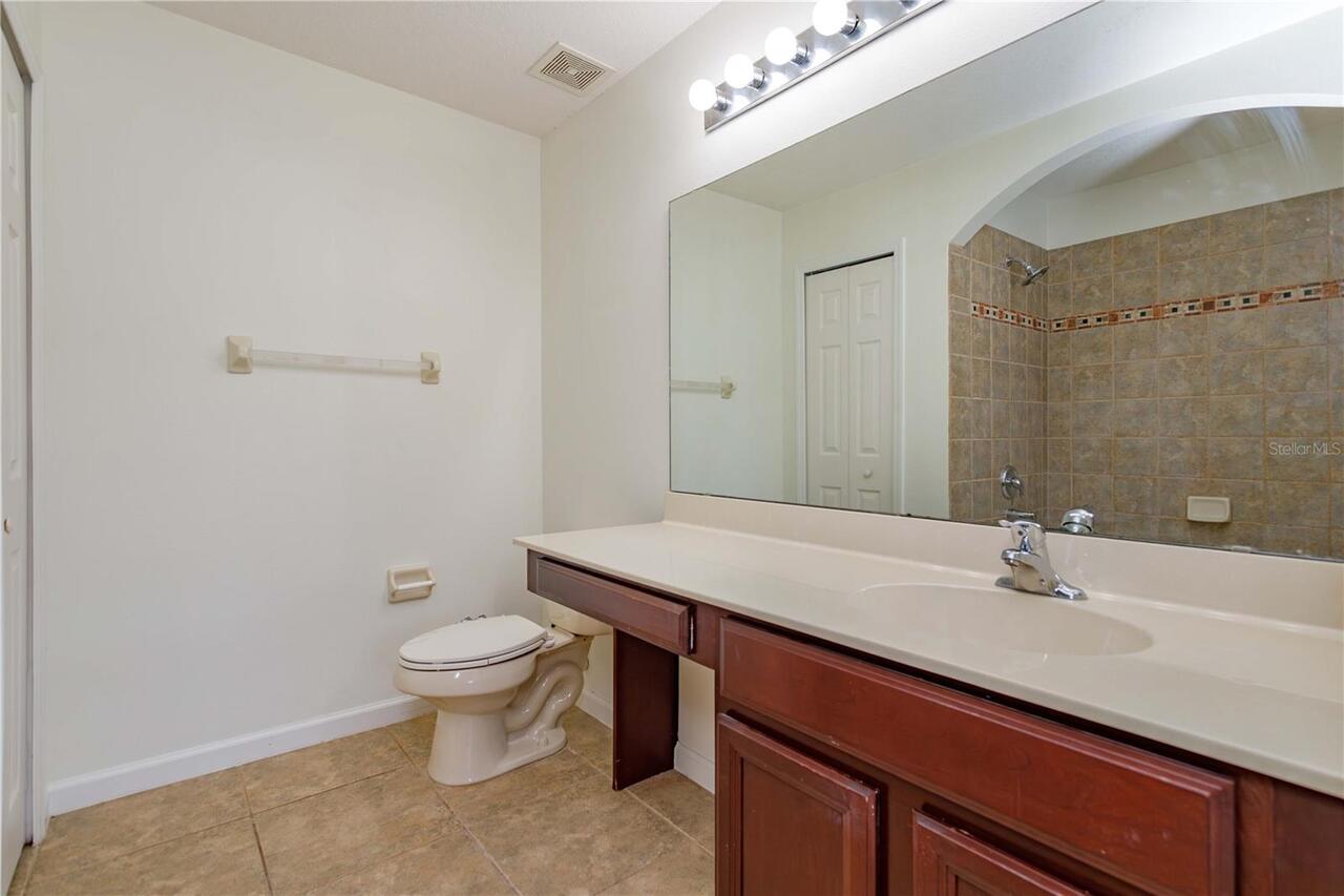 Listing Photo 14