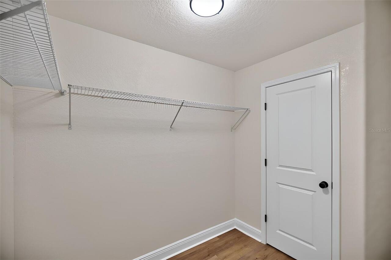 Listing Photo 24
