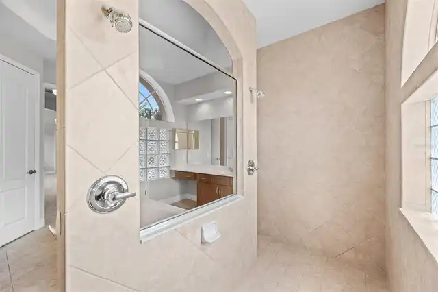 Listing Photo 33