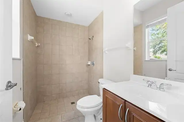 Listing Photo 41
