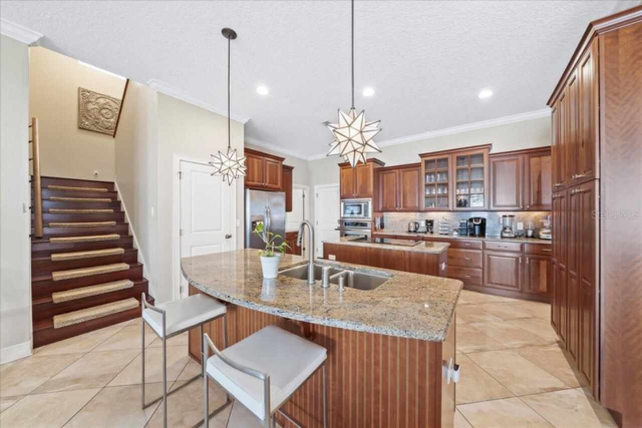 Listing Photo 15