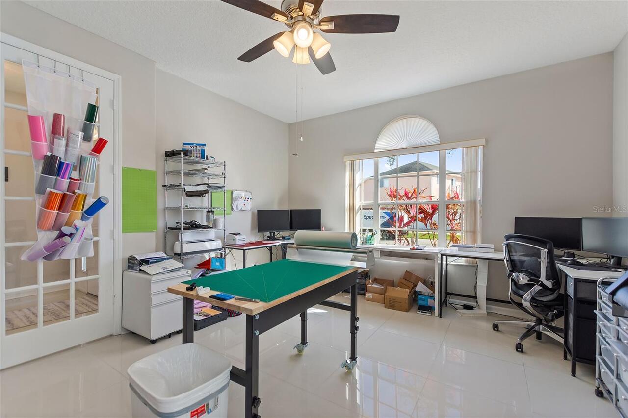 Listing Photo 9