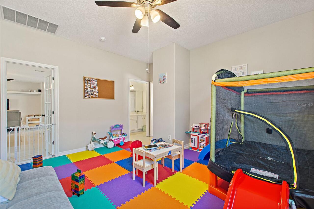 Listing Photo 23