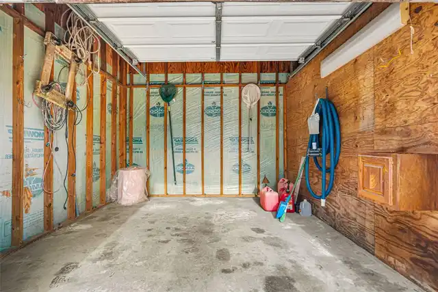 Listing Photo 32
