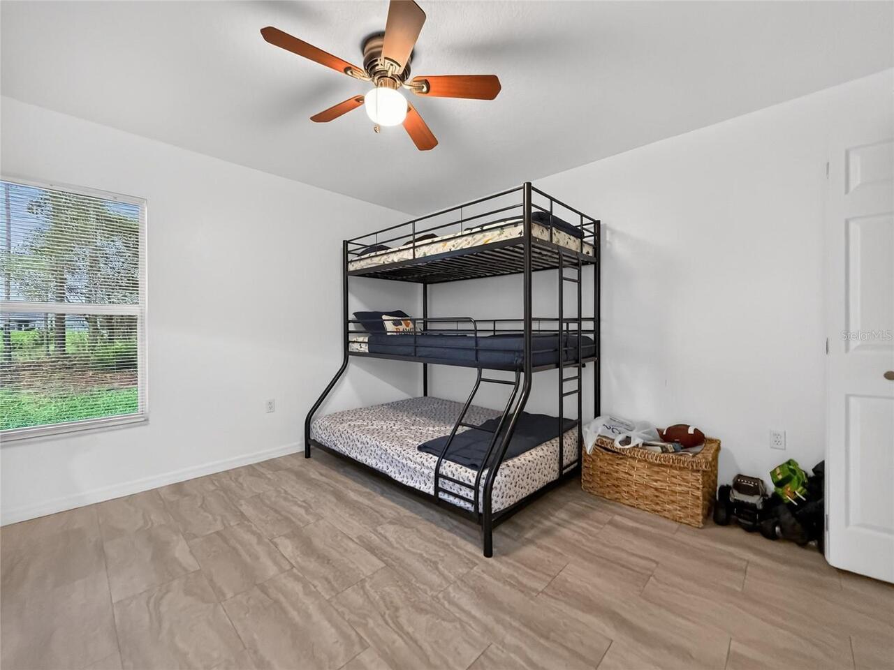 Listing Photo 13