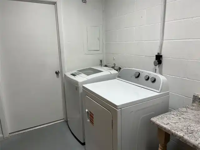 Listing Photo 15