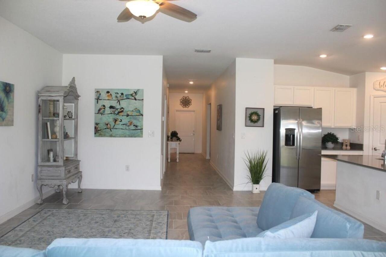Listing Photo 11