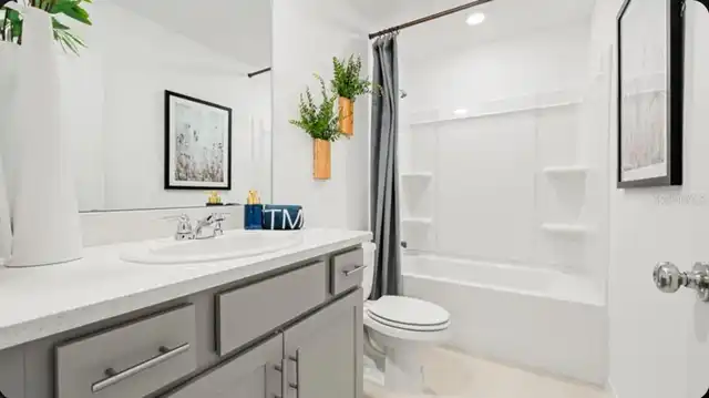 Listing Photo 11