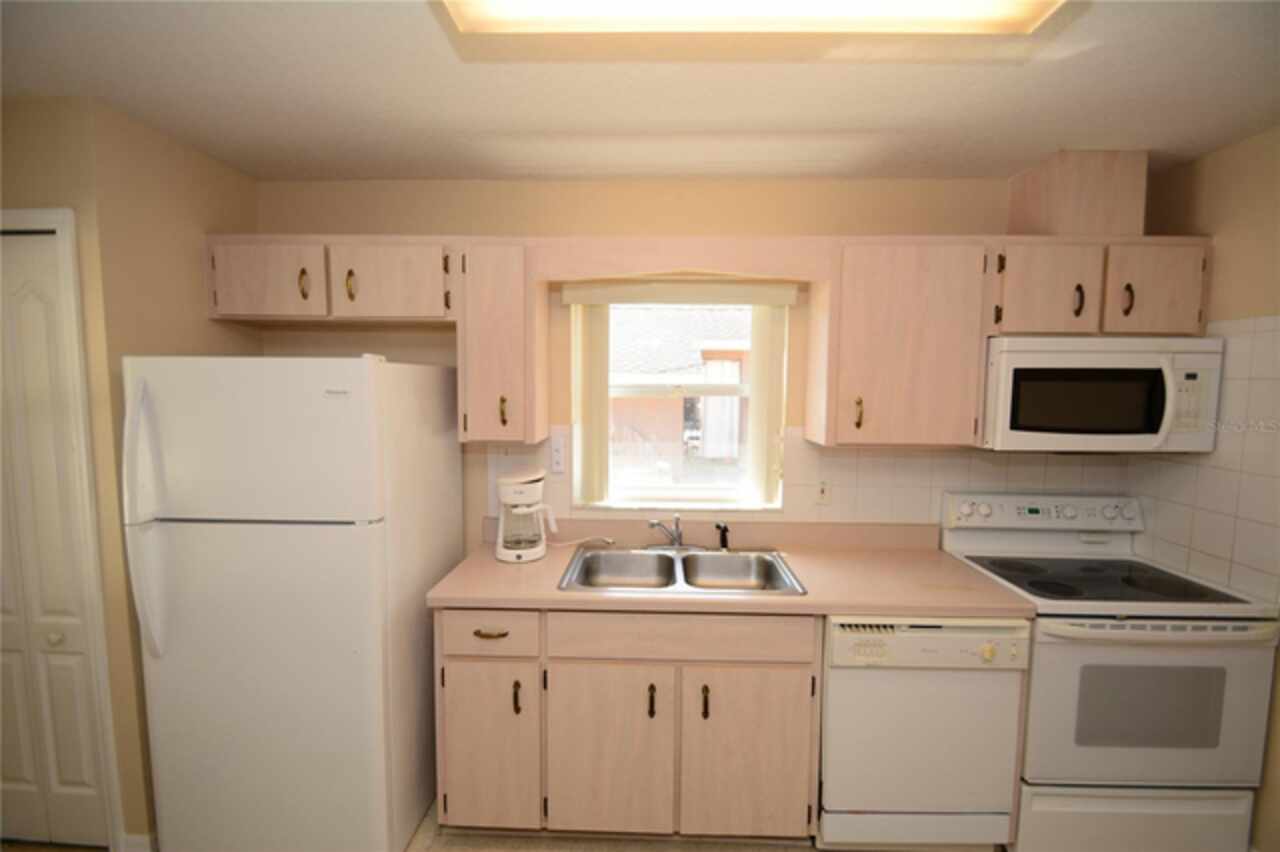 Listing Photo 6