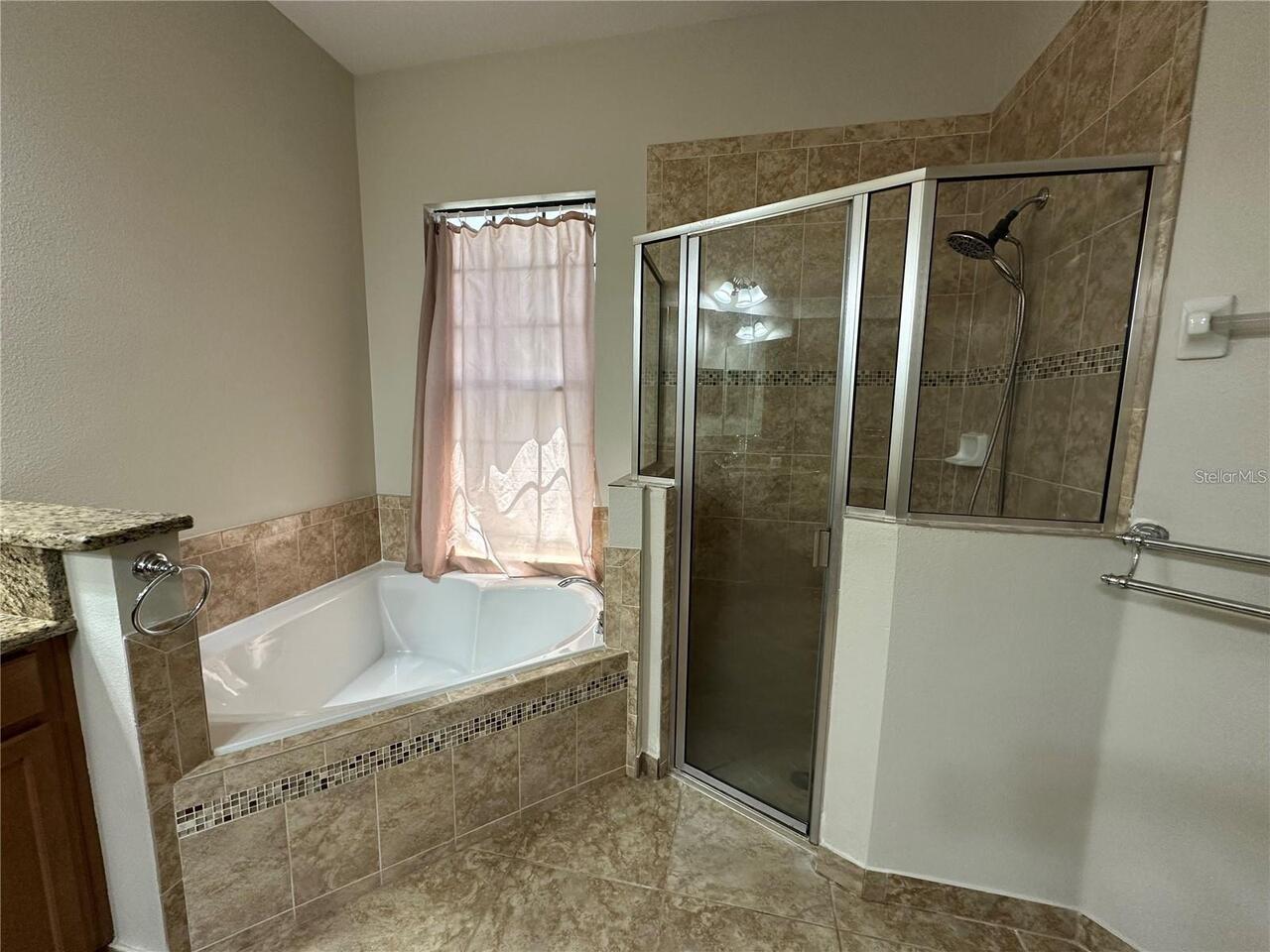 Listing Photo 20