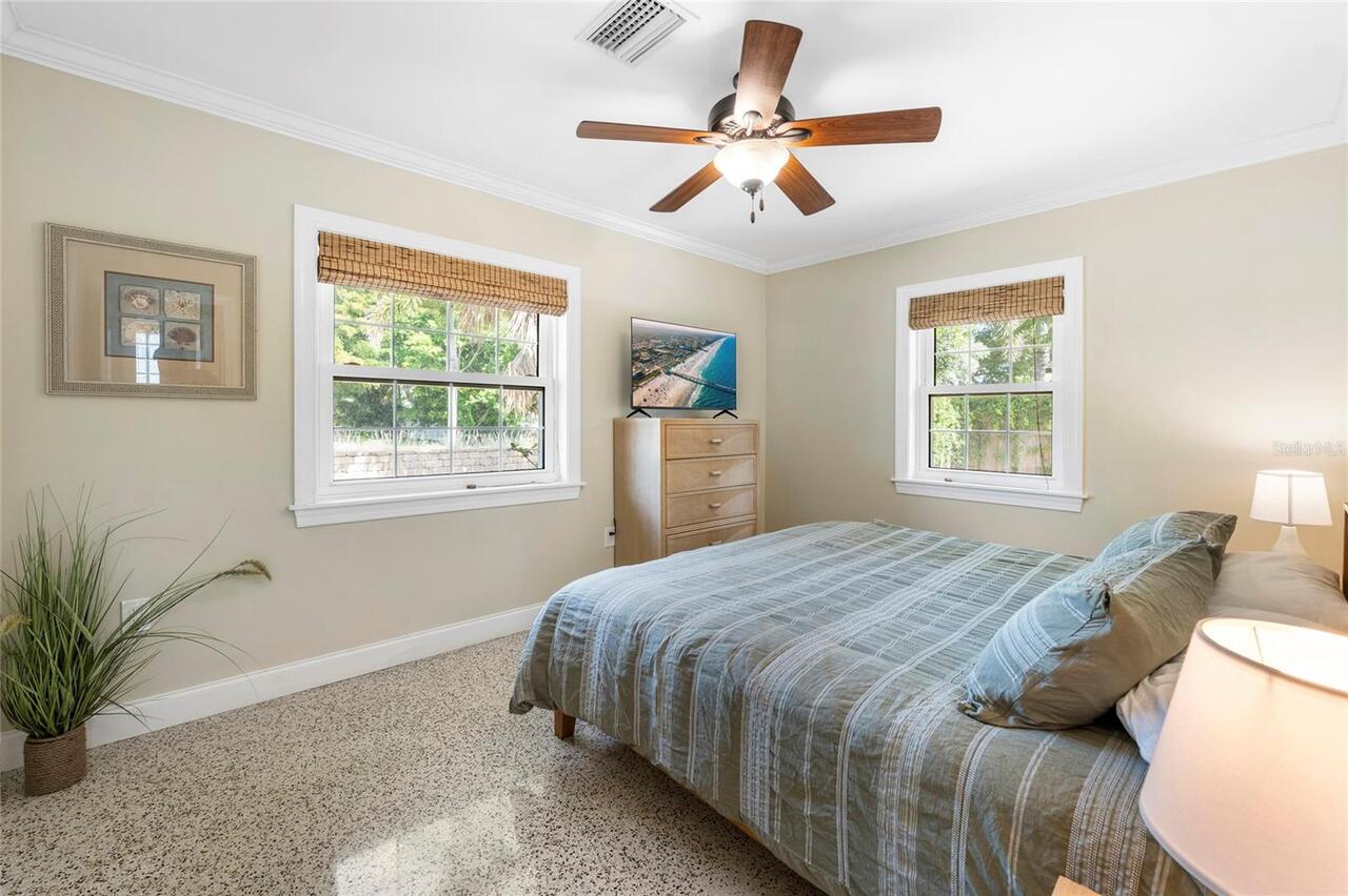 Listing Photo 22