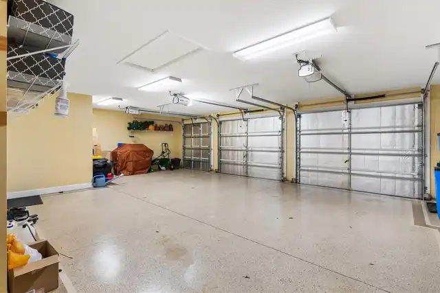 Listing Photo 33