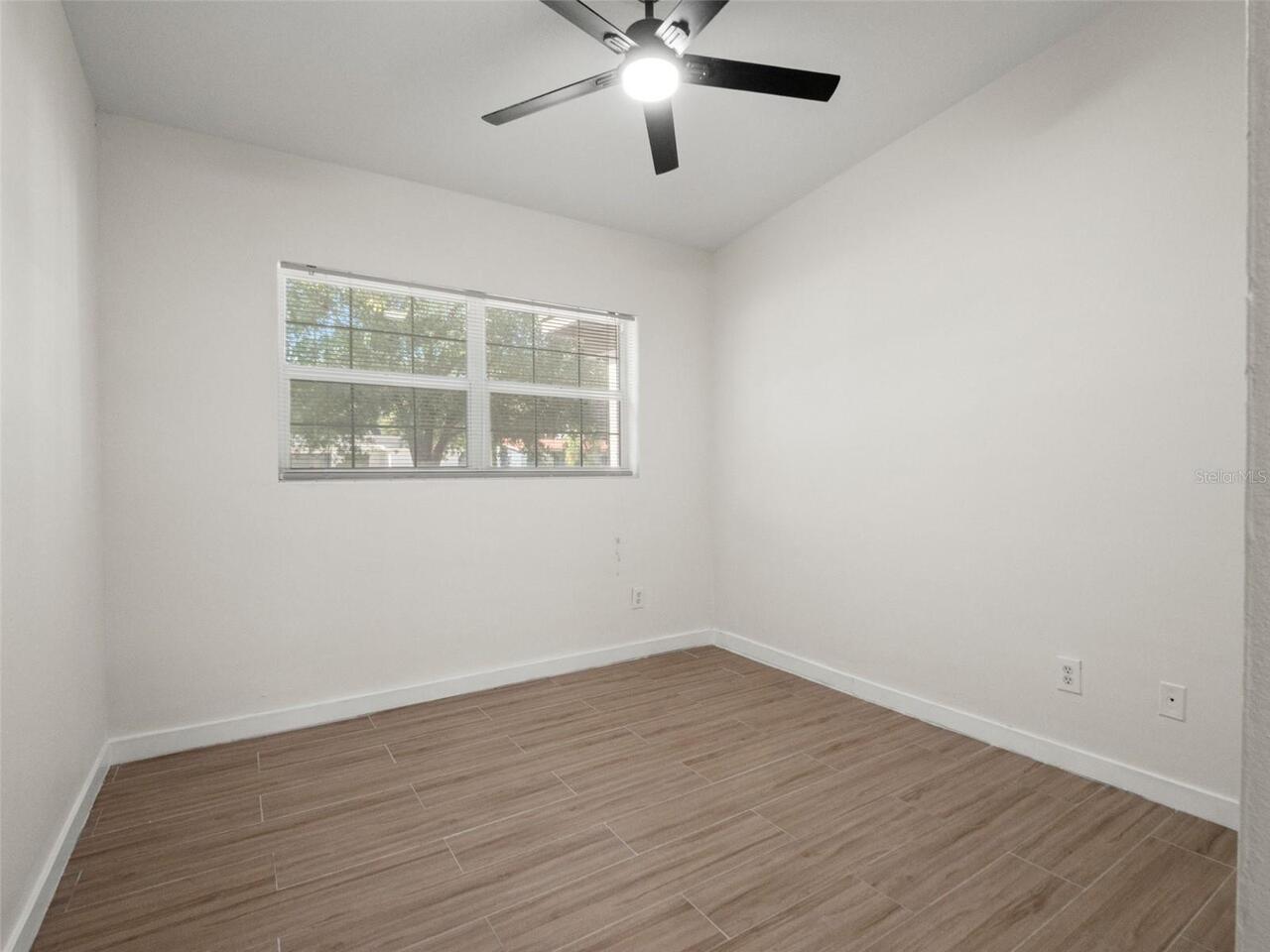 Listing Photo 28