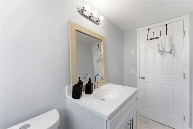Listing Photo 16