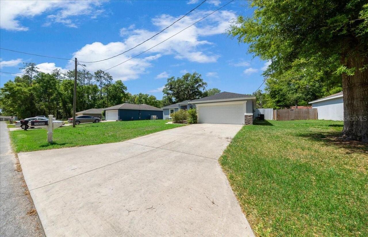 Listing Photo 7