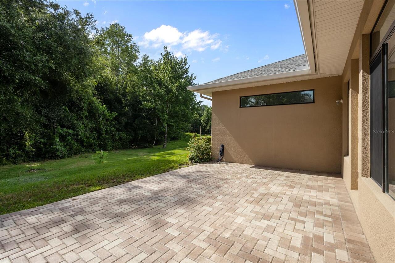Listing Photo 28