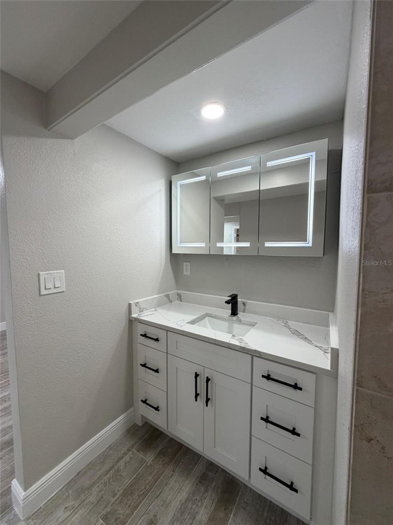 Listing Photo 29