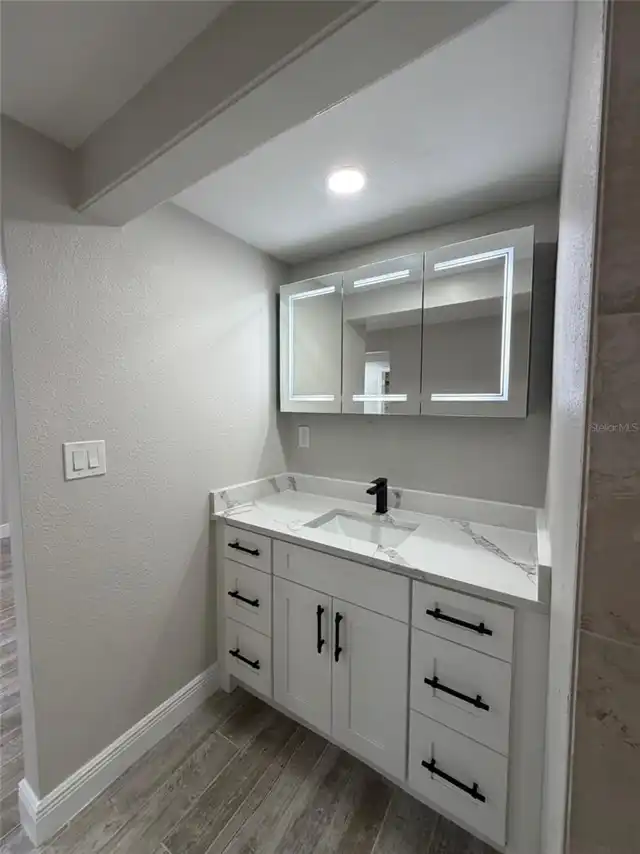 Listing Photo 29