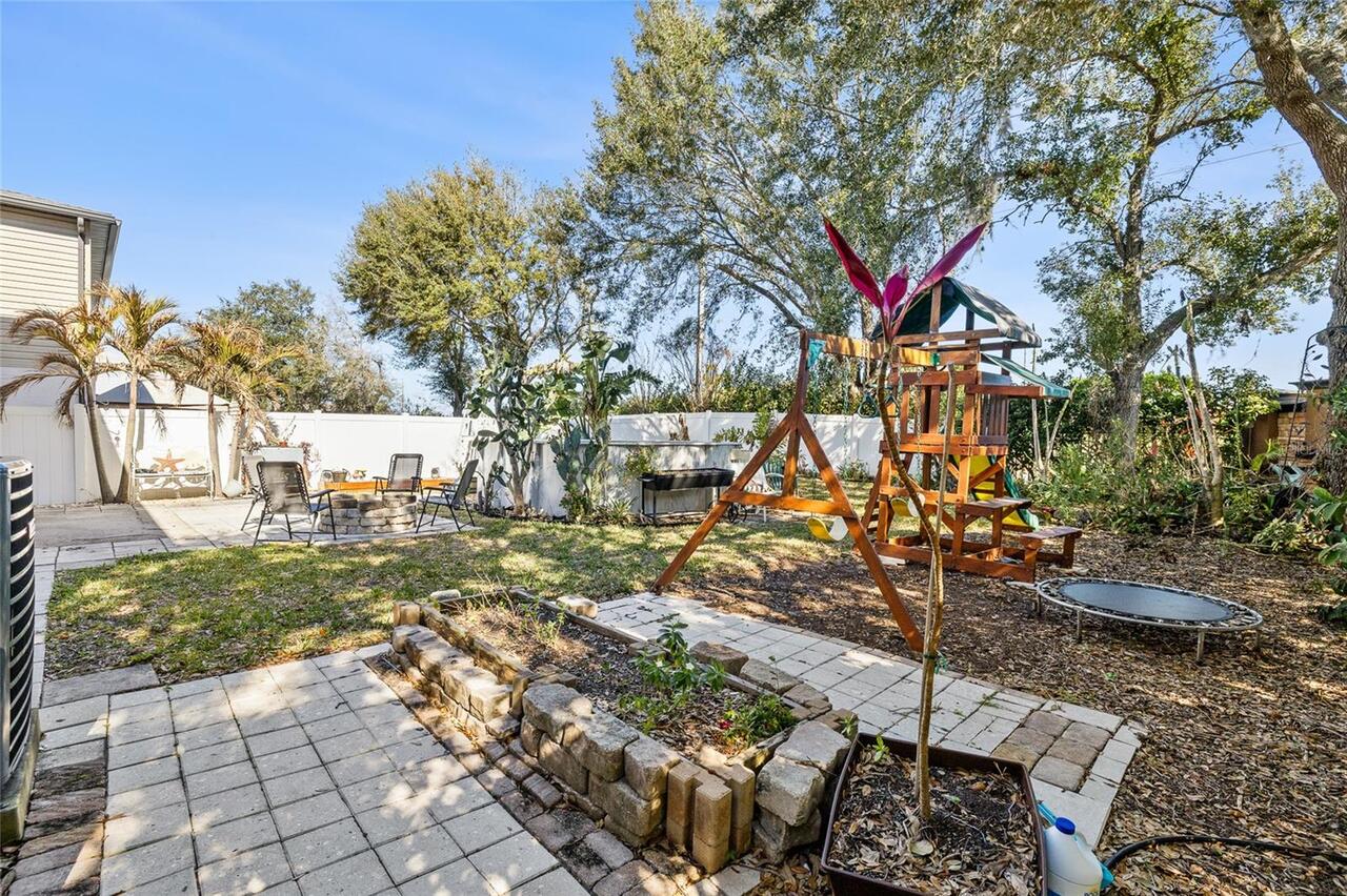 Listing Photo 36
