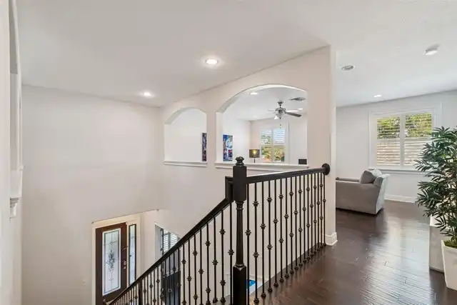 Listing Photo 32