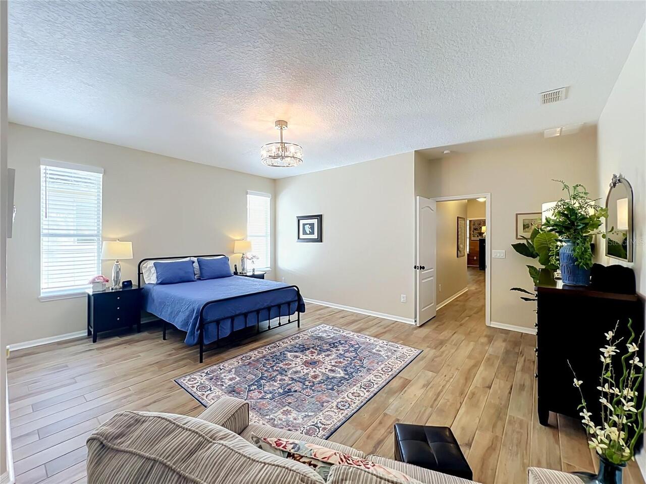 Listing Photo 44