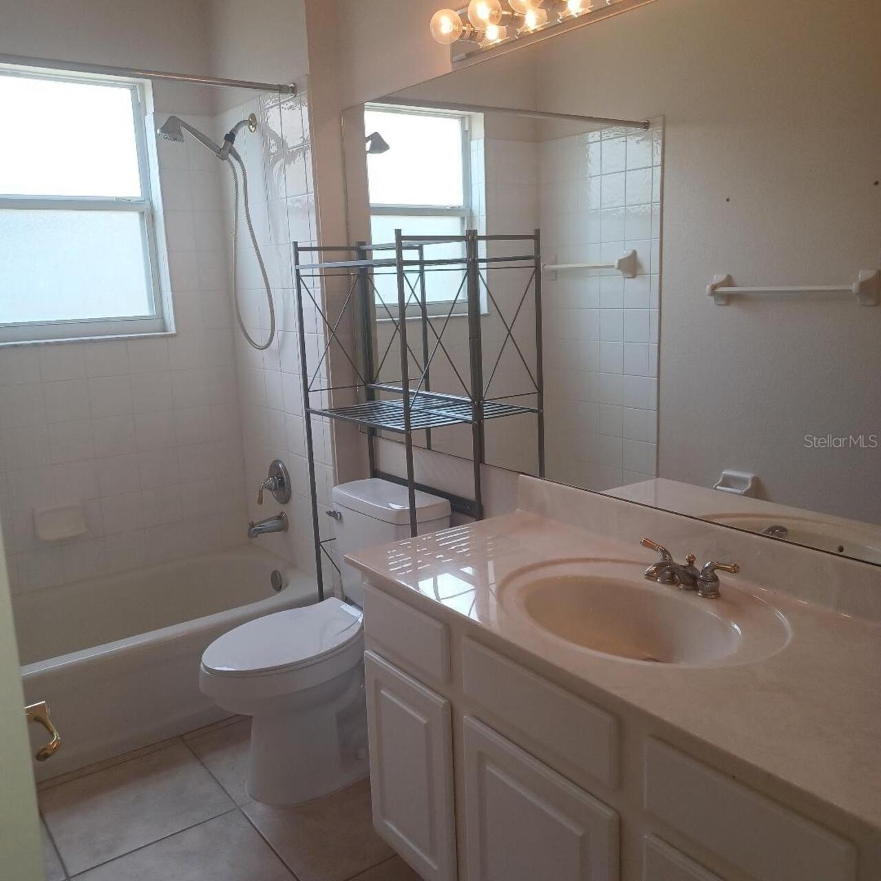 Listing Photo 14