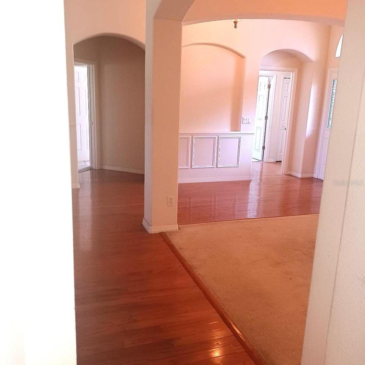 Listing Photo 10