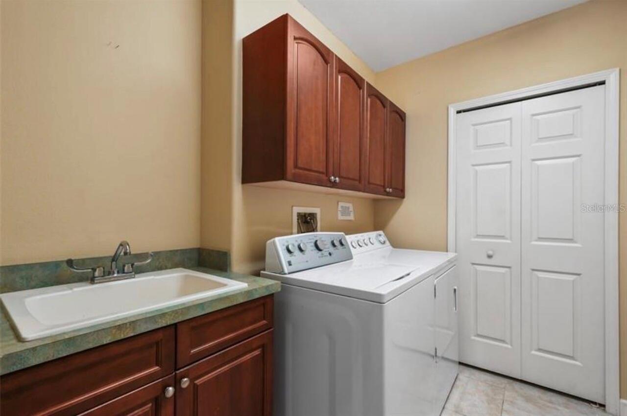 Listing Photo 16