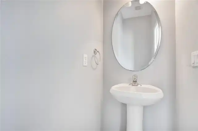 Listing Photo 17