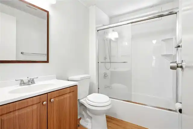 Listing Photo 34