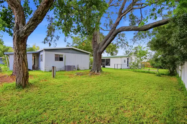 Listing Photo 37