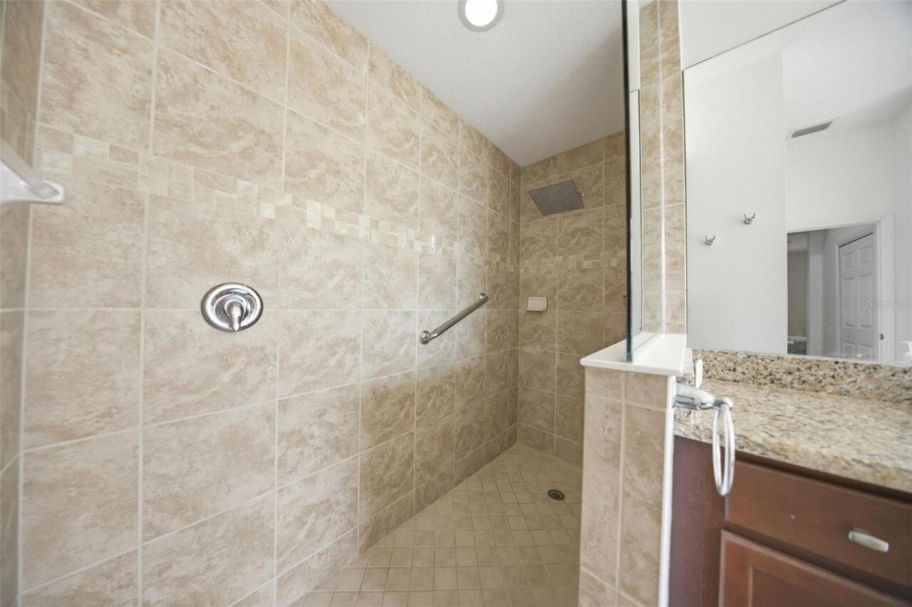 Listing Photo 37