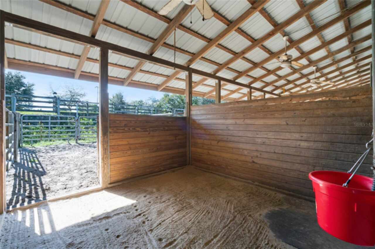 Listing Photo 9