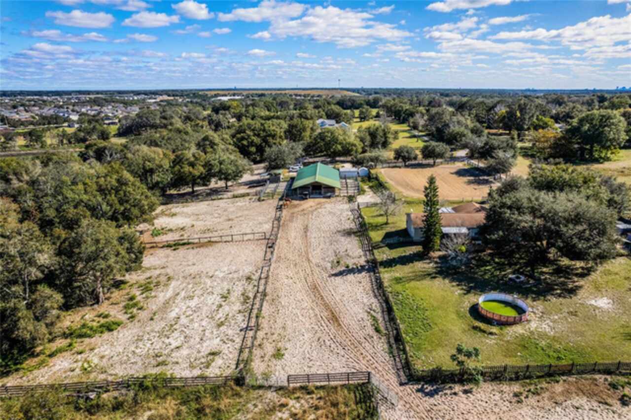 Listing Photo 16