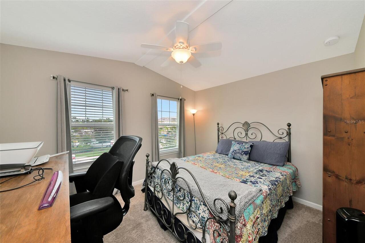 Listing Photo 28