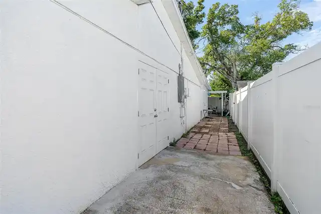 Listing Photo 33
