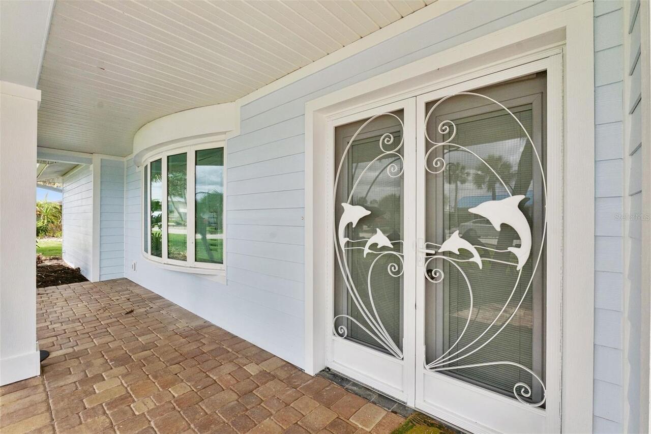 Listing Photo 8