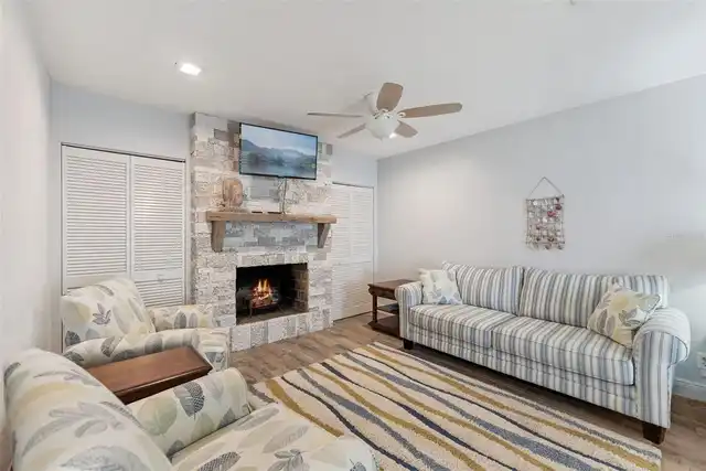 Listing Photo 16