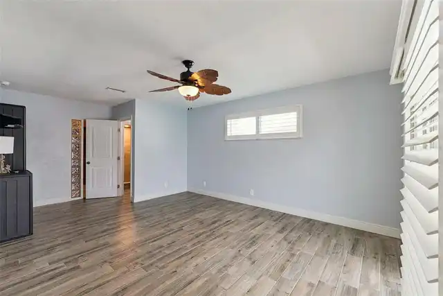Listing Photo 27