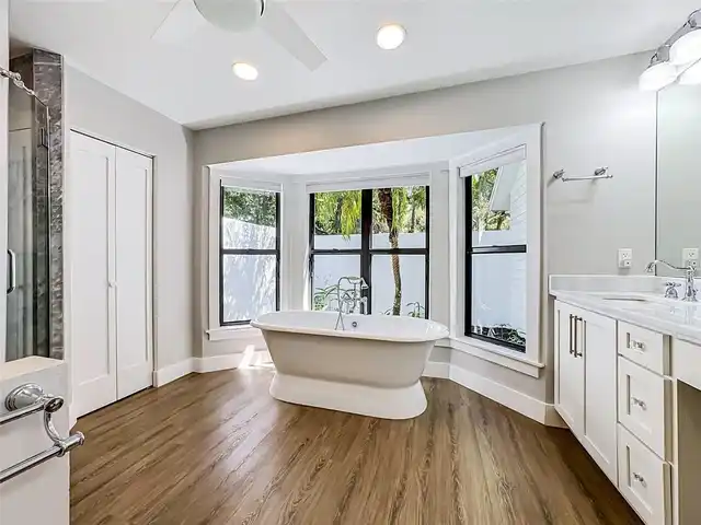 Listing Photo 31