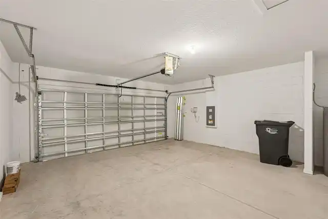 Listing Photo 37