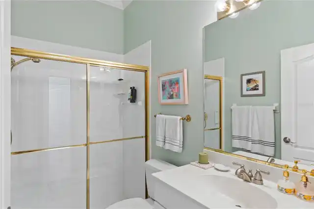 Listing Photo 15