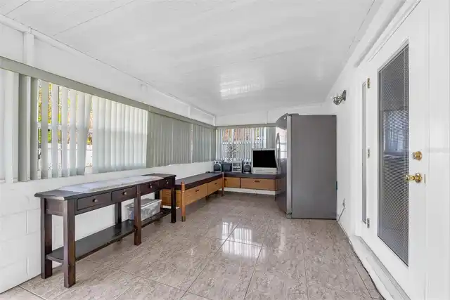 Listing Photo 27