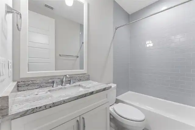 Listing Photo 19